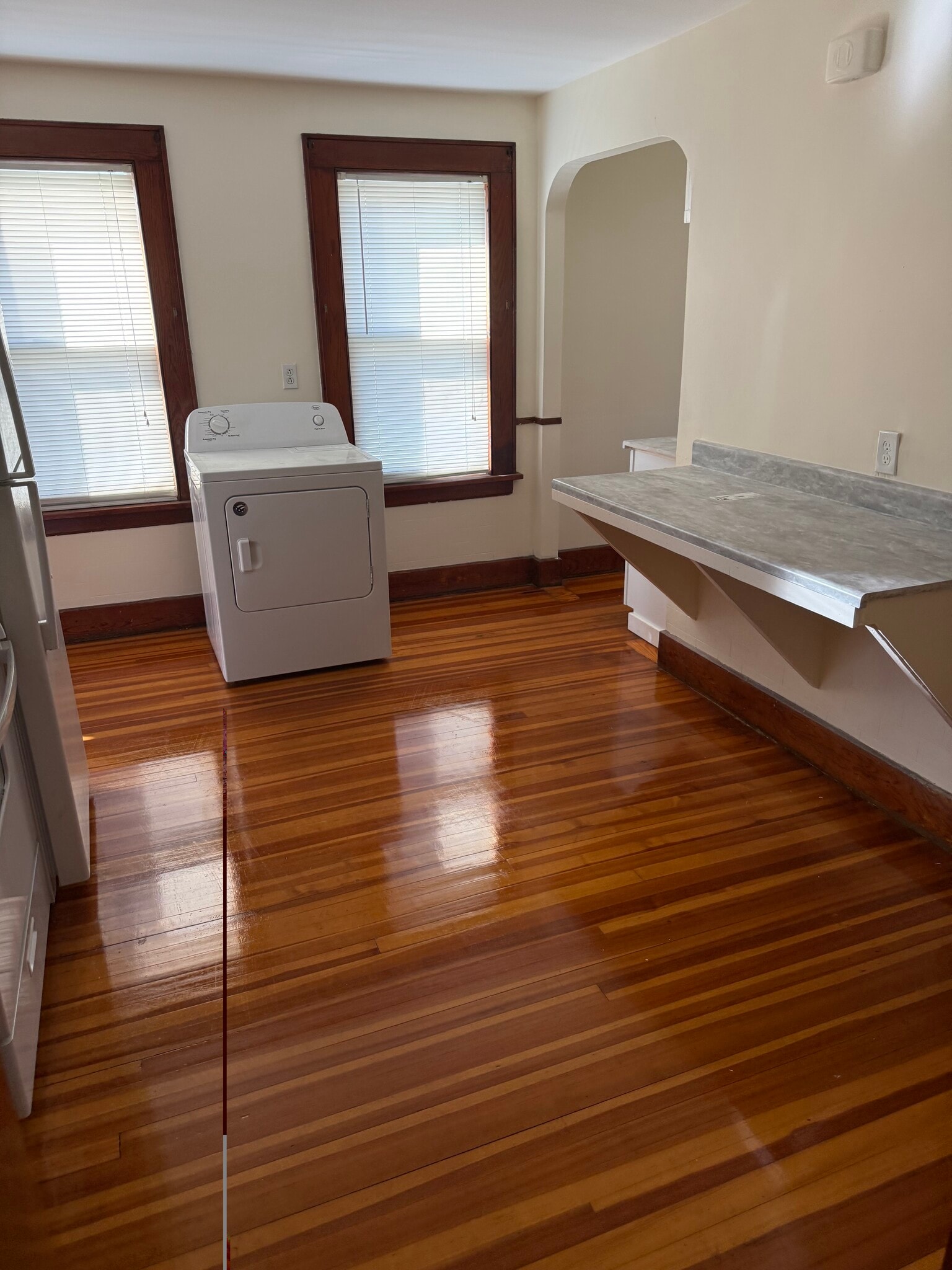 Building Photo - 7 Gardners Ln