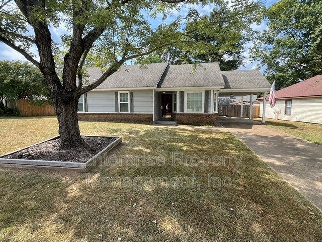 Primary Photo - 7053 Daneman Dr