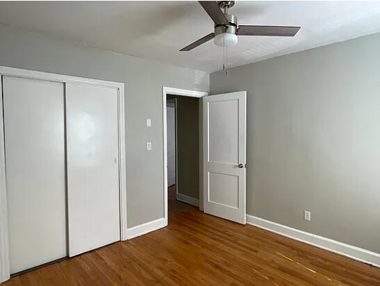 Building Photo - 3211 Pinewood Ave