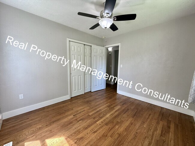 Building Photo - Updated 3-Bedroom Warrensburg Home with Modern Features and Outdoor Oasis!