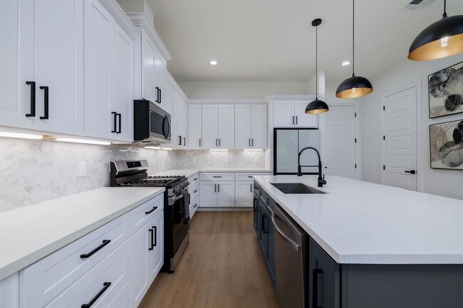 Building Photo - 3546 Seabrook St