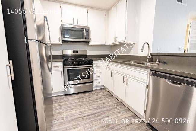 Building Photo - 14056 Valleyheart-116