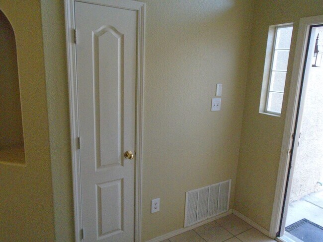 Building Photo - 3444 Stony Meadows Cir