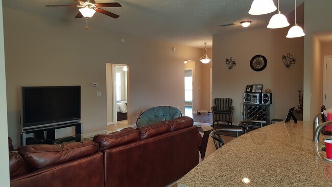 Building Photo - 3971 White Pelican Way