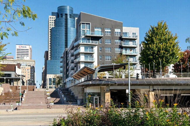 Building Photo - 121 E Freedom Way