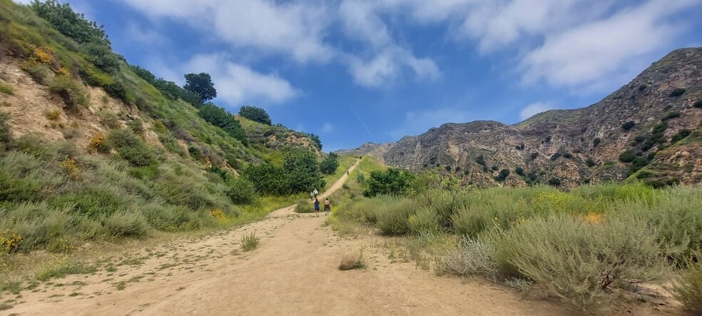 Building Photo - 17135 San Jose St