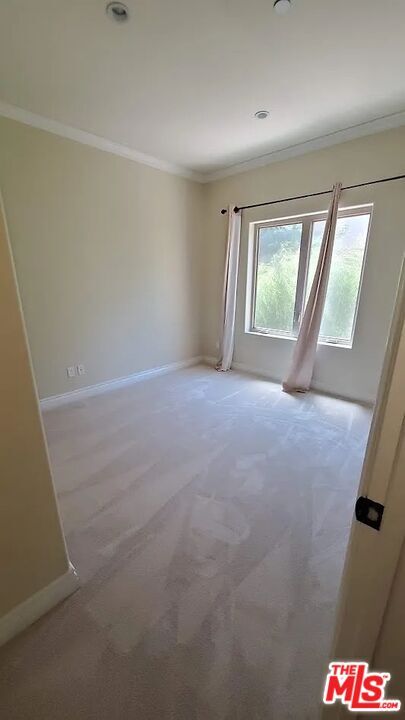 Building Photo - 1135 S Shenandoah St