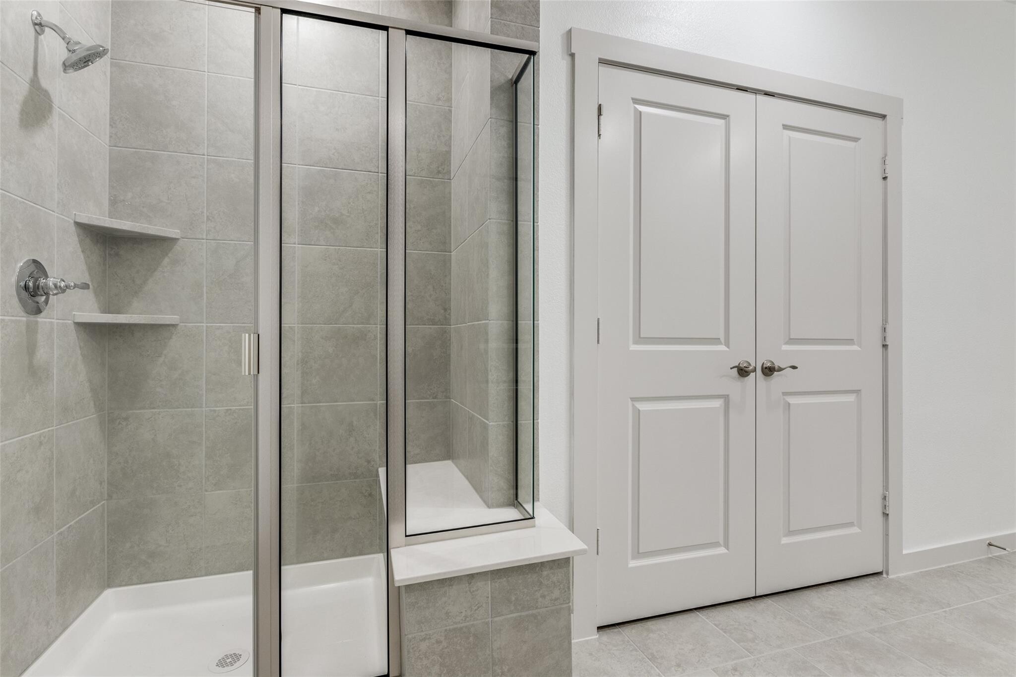 Building Photo - 3891 Pine Leaf Ln