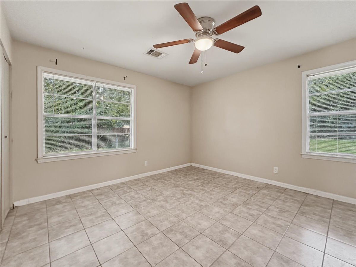 Building Photo - 5744 Guice Dr