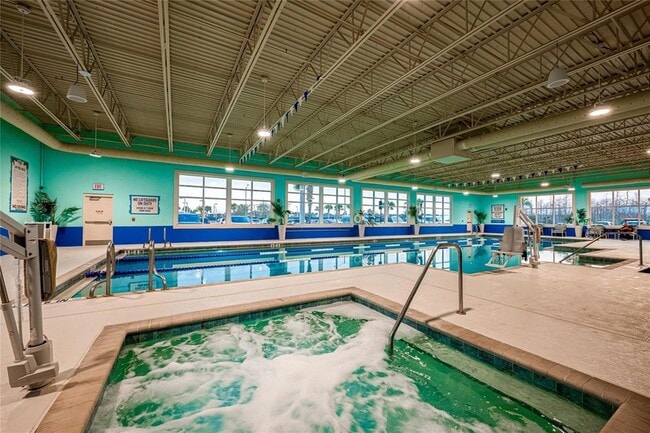 Building Photo - 879 Margaritaville Ave