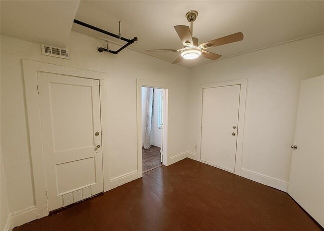 Building Photo - 1120 NW 51st St