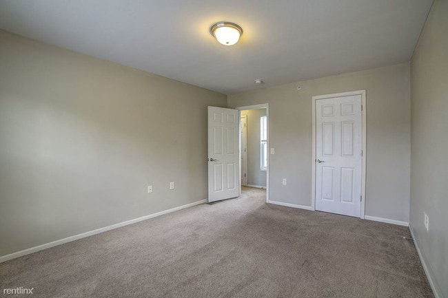 Building Photo - 3 br, 1.5 bath Apartment - Arneman Place