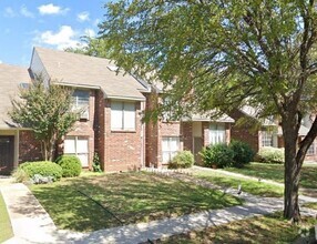Building Photo - 1537 Barbara Dr