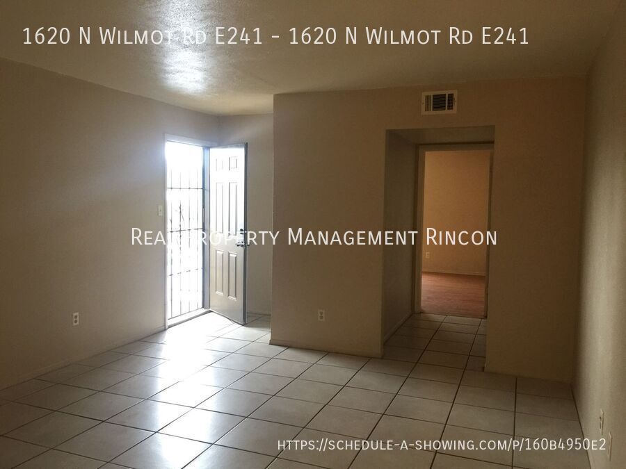 Building Photo - 1620 N Wilmot Rd