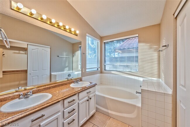 Building Photo - 8997 Living Rose St