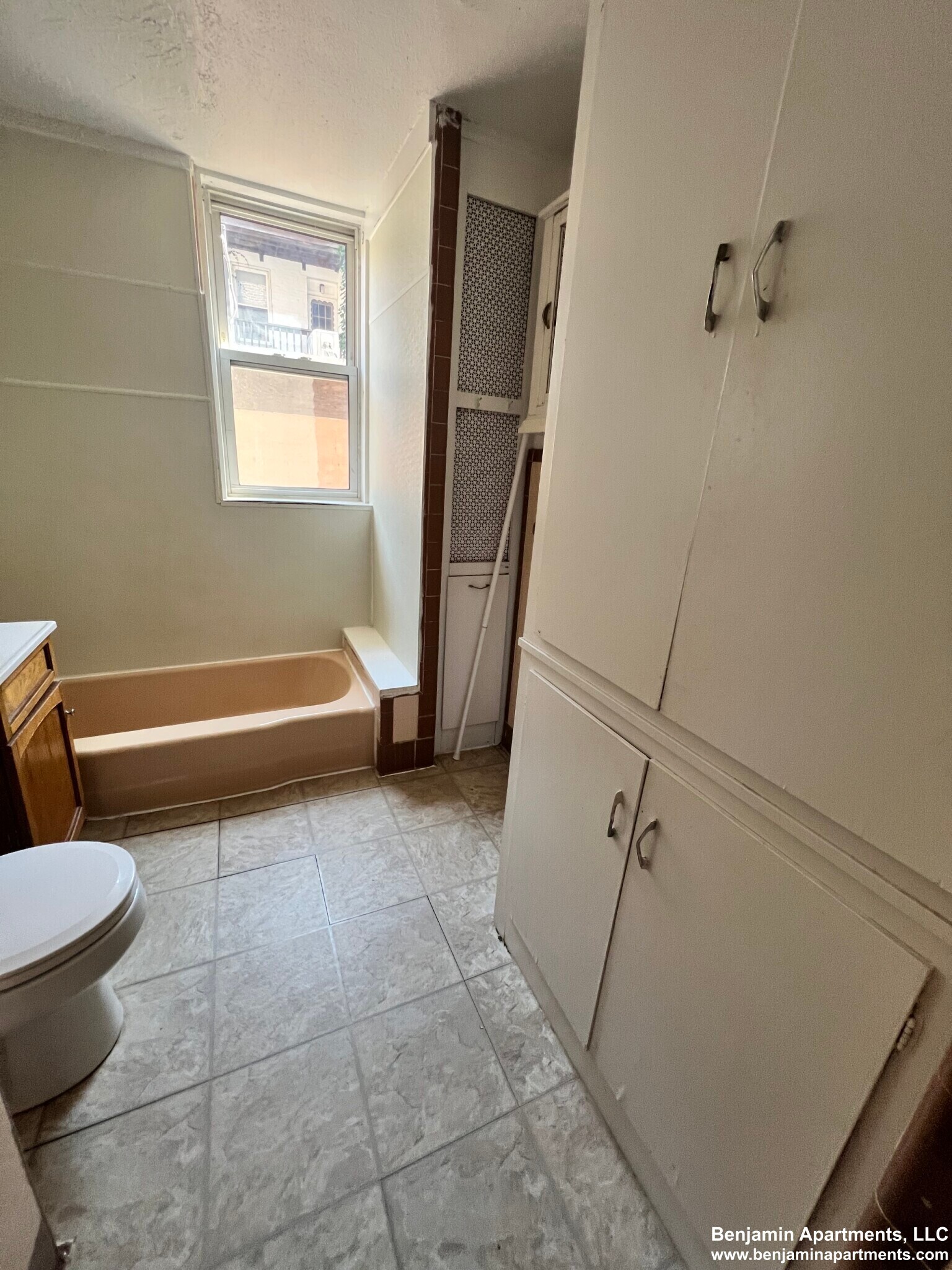 Building Photo - 1788 Beacon St