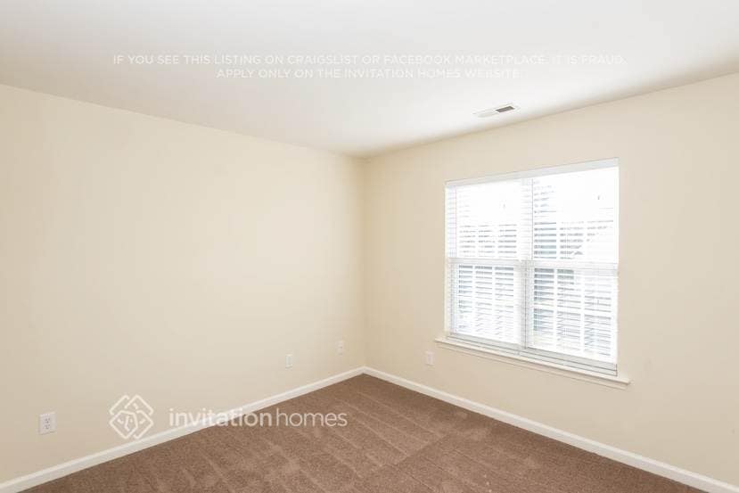 Building Photo - 16908 Glassfield Dr