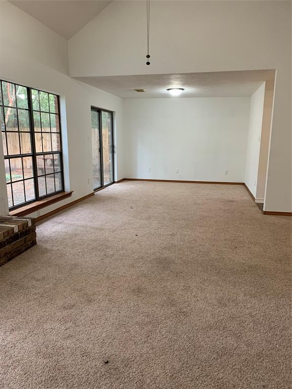 Building Photo - 73 Hickory Oak Dr
