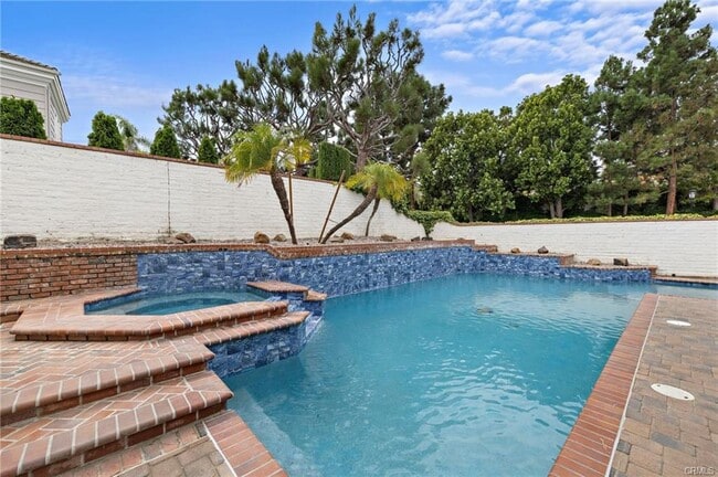 Building Photo - 1 Weymouth Ct