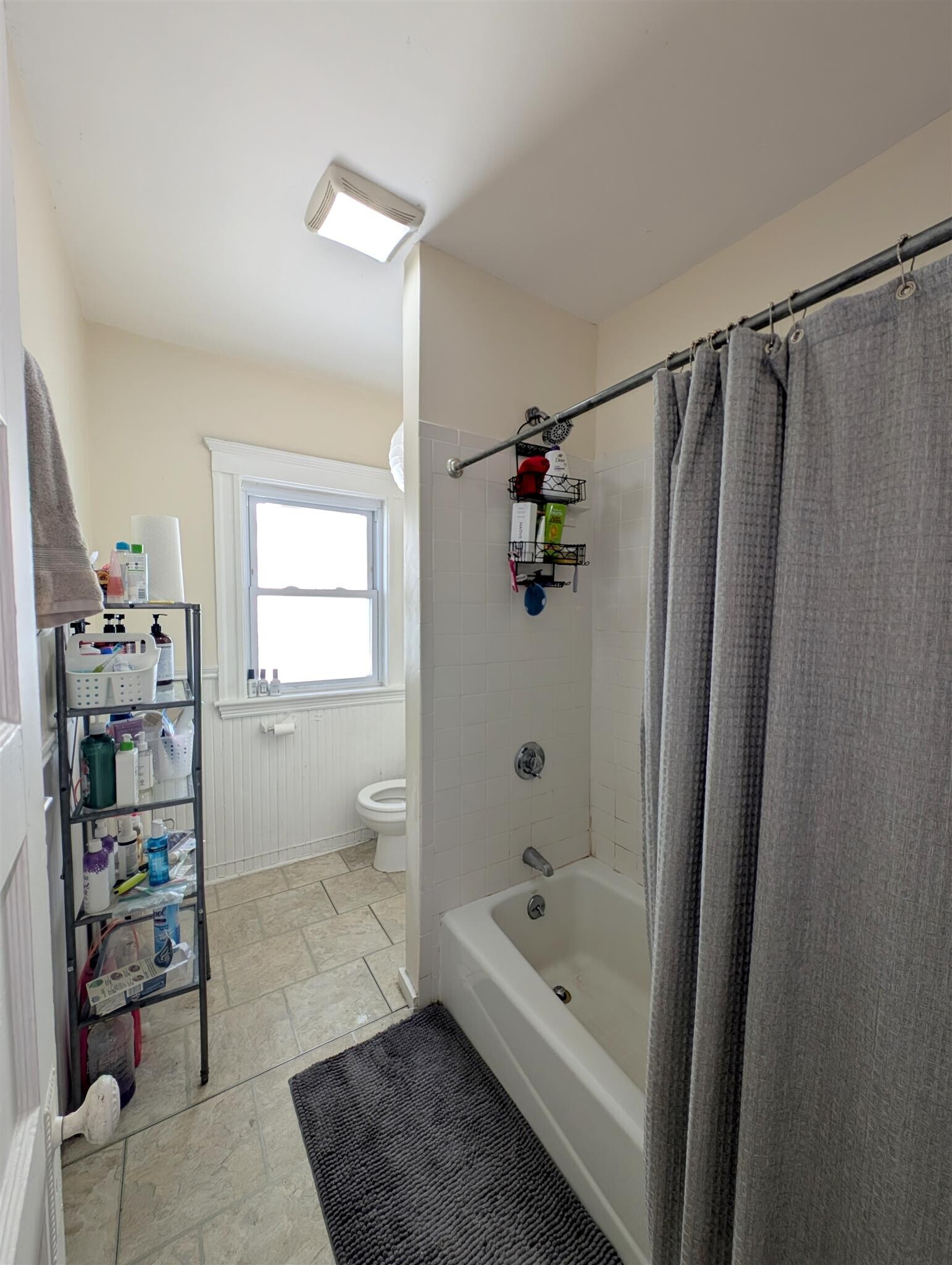 Building Photo - 300 Boston Ave