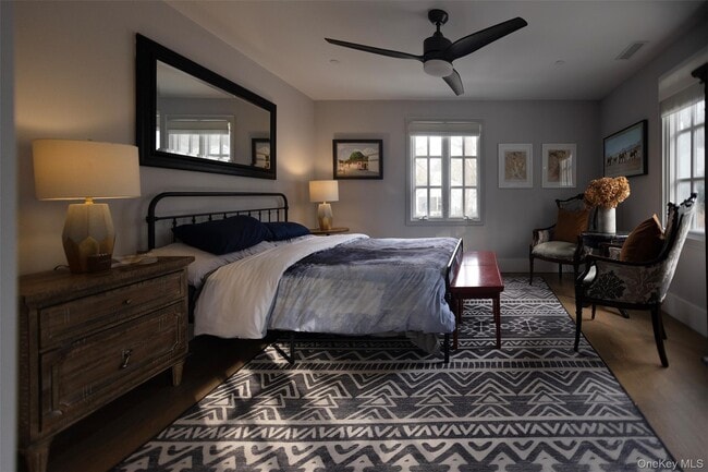 Building Photo - 1144 Post Rd