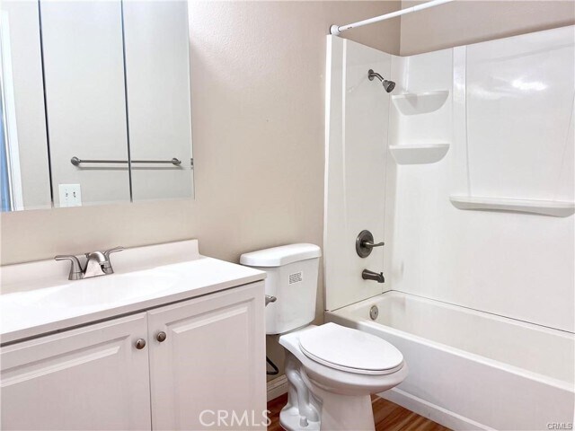 Building Photo - 8615 Beverly Park Pl