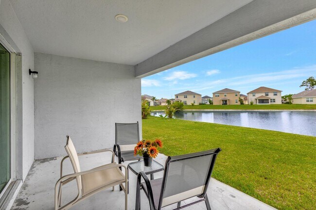 Building Photo - 9709 Starboard Dr