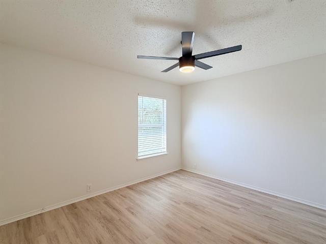 Building Photo - 8516 Auburn Dr