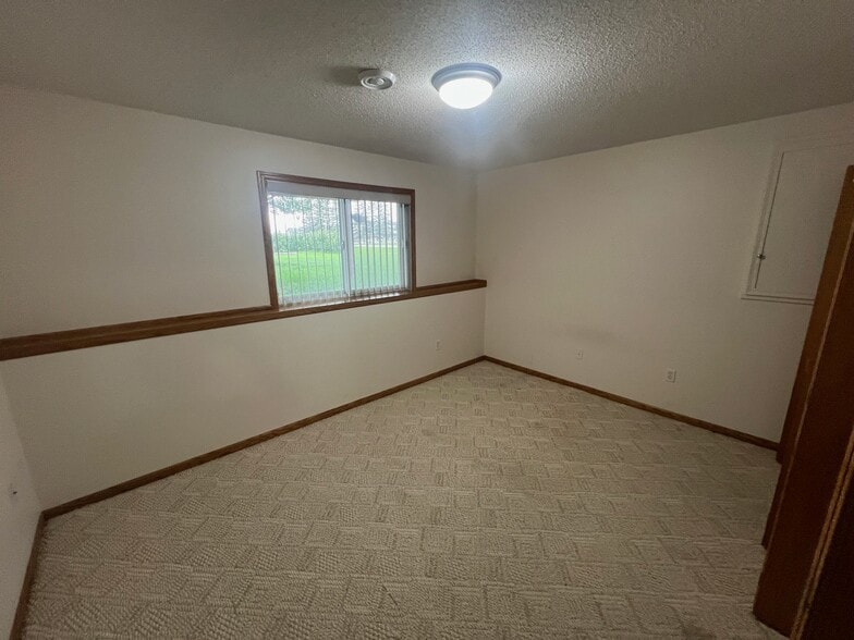 Building Photo - 4702 Curran Ct