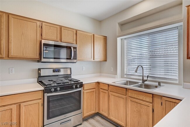 Building Photo - 6908 Indian Chief Dr