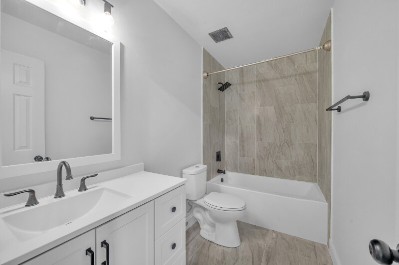 Building Photo - 3908 Garrison Ct