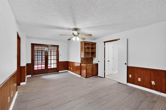 Building Photo - 1301 Warwick St