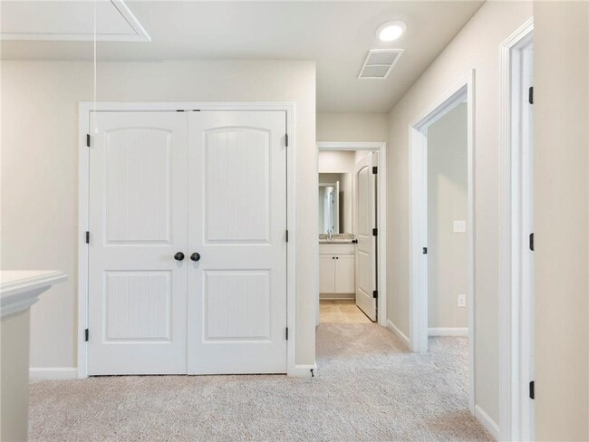 Building Photo - 7115 Chara Ln