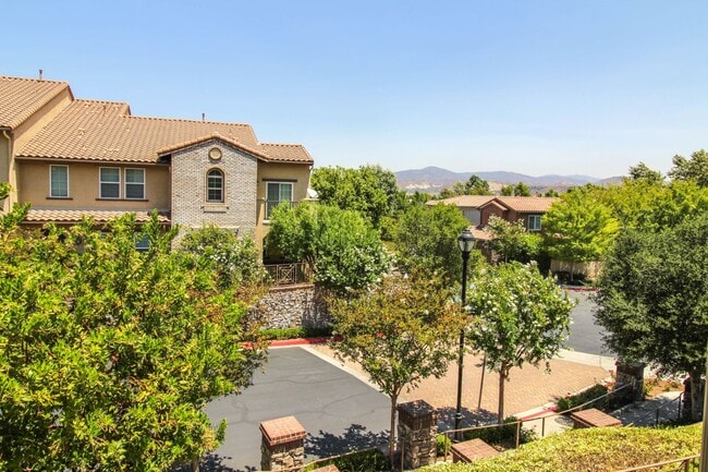 Building Photo - 28562 Herrera St