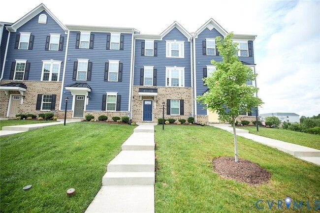 Building Photo - 11190 Winding Brook Terrace Dr