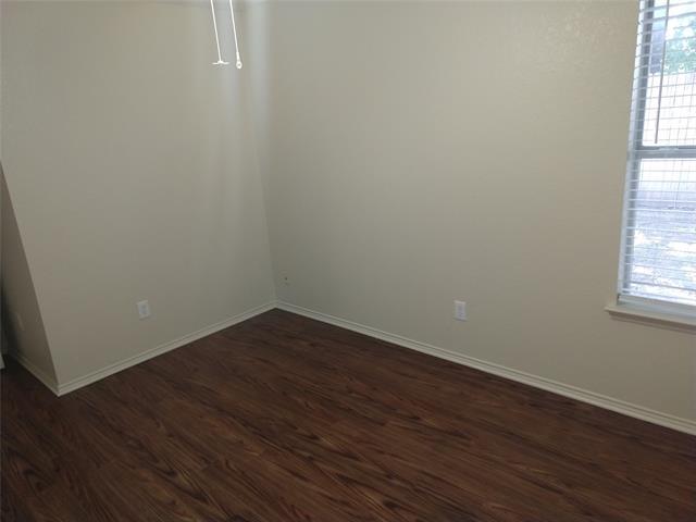 Building Photo - 3307 Scenic Glen Dr