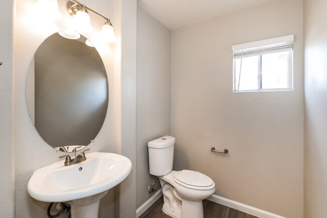 Building Photo - 4346 Ivory Jade Ave