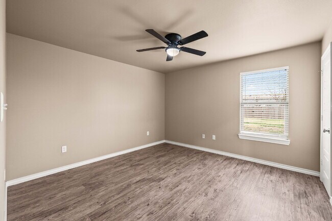 Building Photo - New Construction in Abernathy, TX