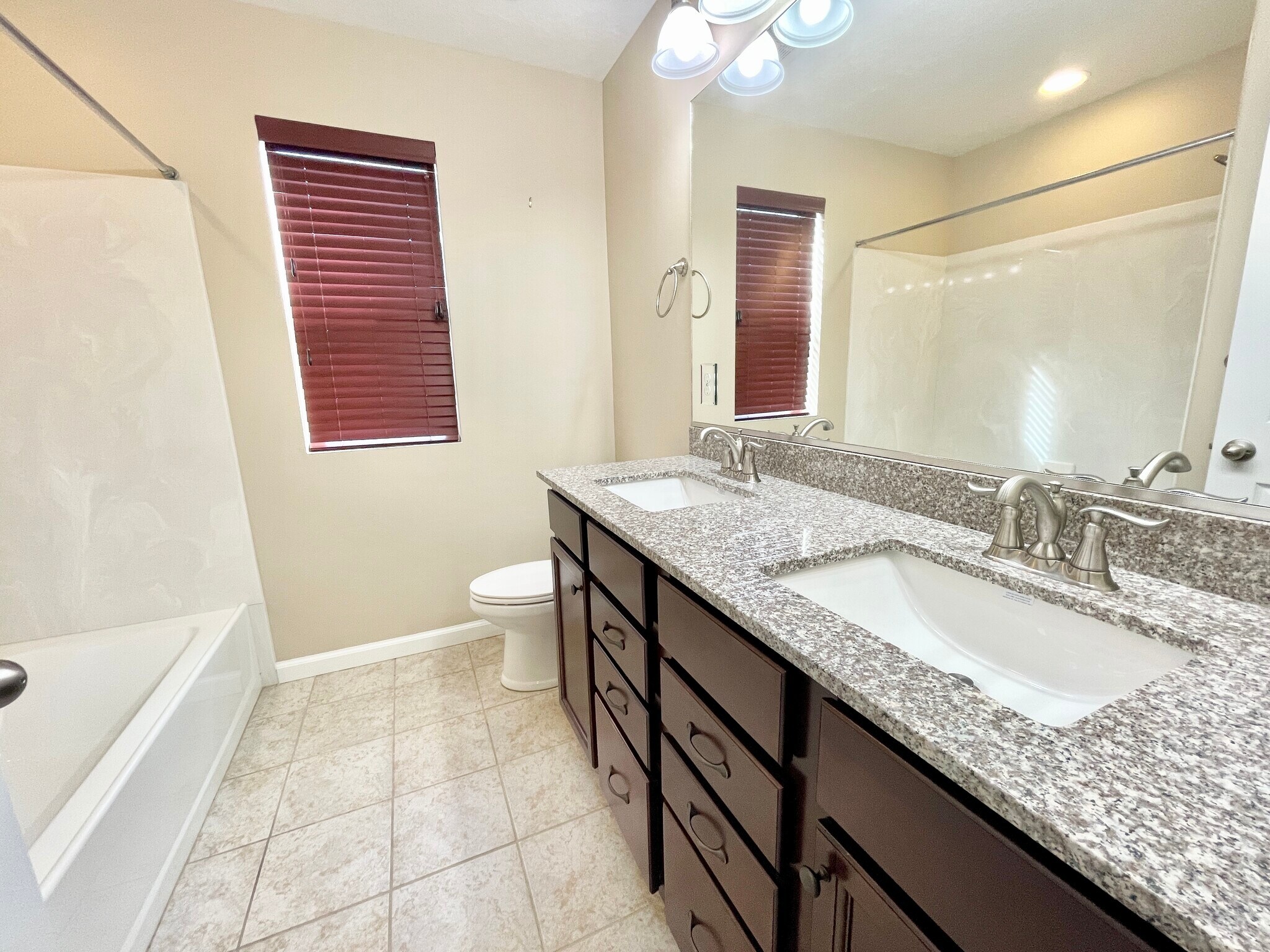 Building Photo - 3859 W Young Lucerne Cir
