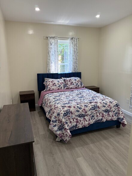 Bedroom #3 - 72 Seymour Ave