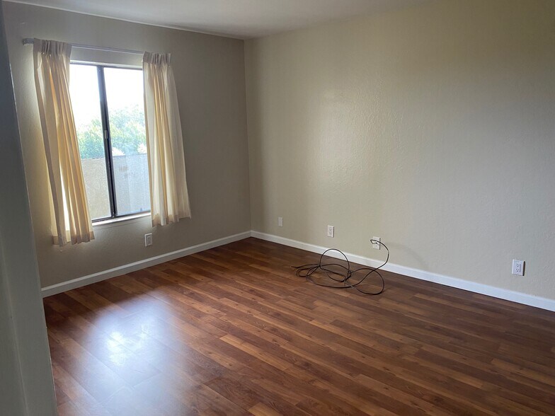 Bedroom #2 - 281 Juana Ave