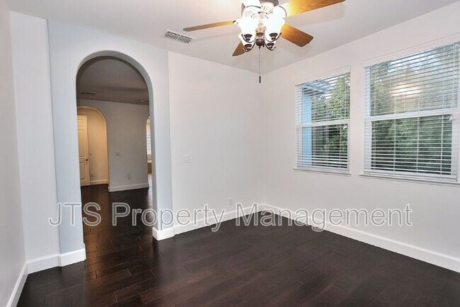 Building Photo - 5602 Jerry Litell Way