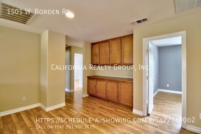 Building Photo - 1501 W Borden Rd