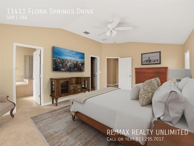 Building Photo - 11411 Flora Springs Dr