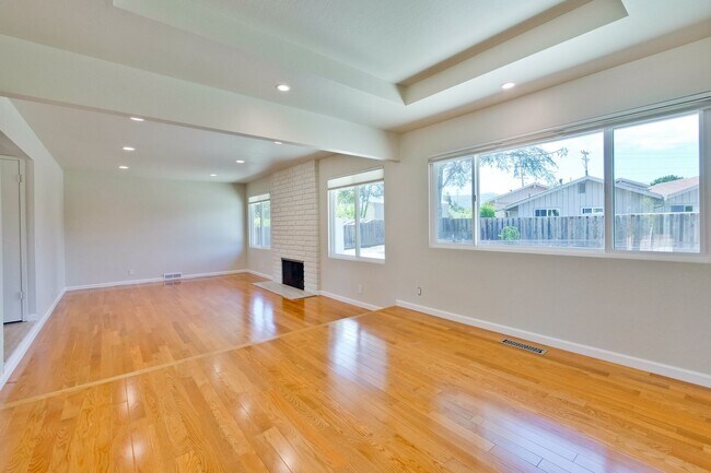Building Photo - Gorgeous Newly Remodeled Saratoga Golden T...