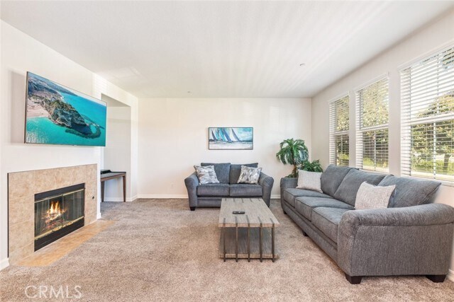 Building Photo - 1800 E Lakeshore Dr