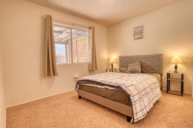 Building Photo - 72659 Aspen Dr