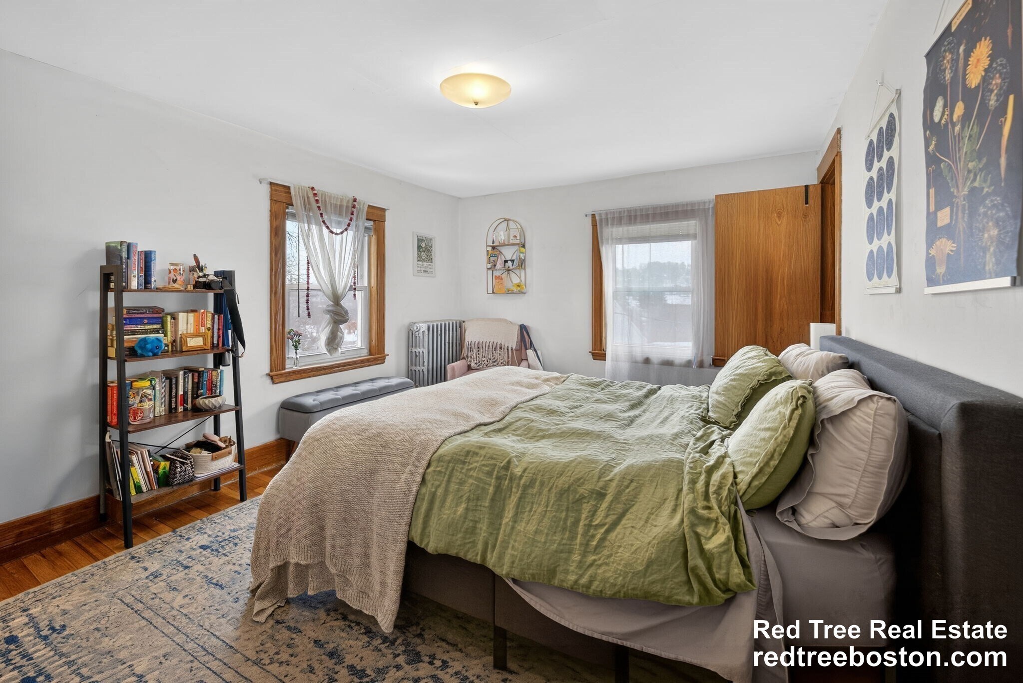 Building Photo - 27 S Crescent Circuit