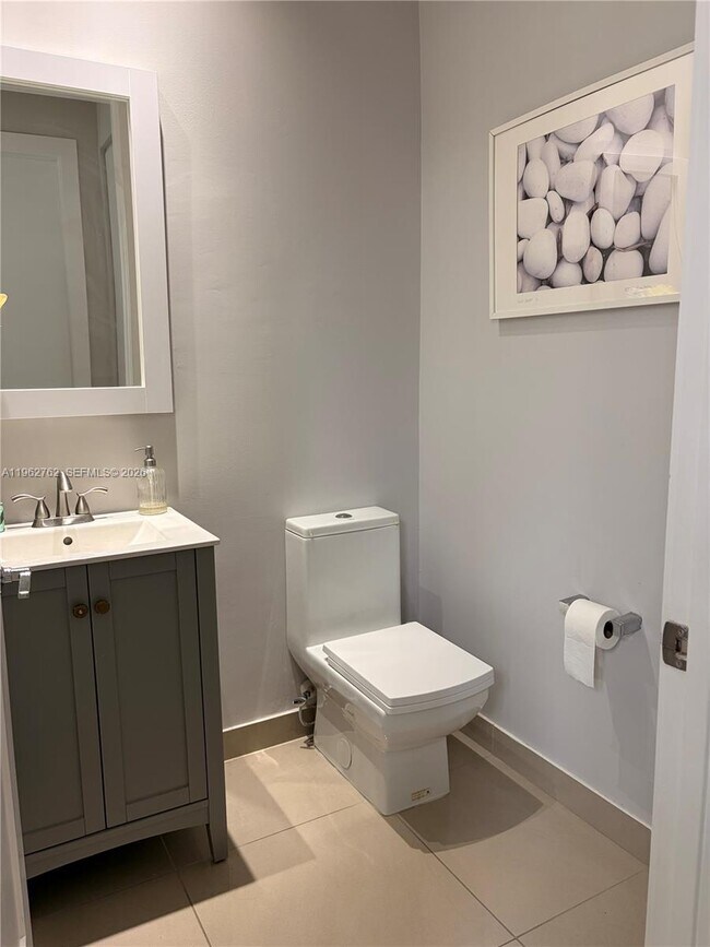 Building Photo - 10416 NW 66th St