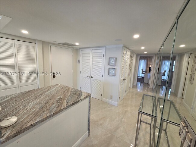Building Photo - 4900 N Ocean Dr